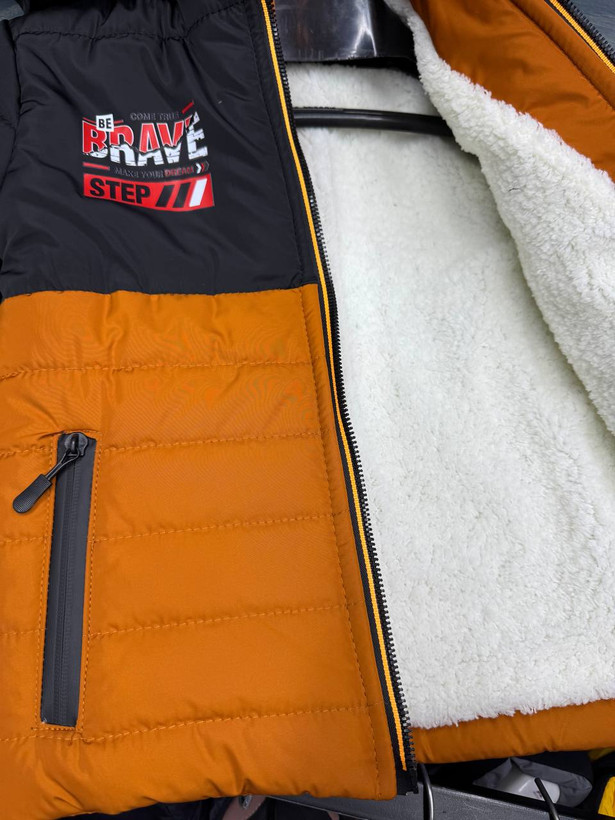 داخل پشم شیشه