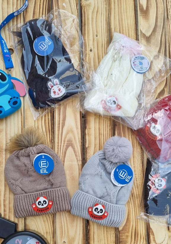 خرید کلاه پوم چراغدارطرح پاندا مشکی