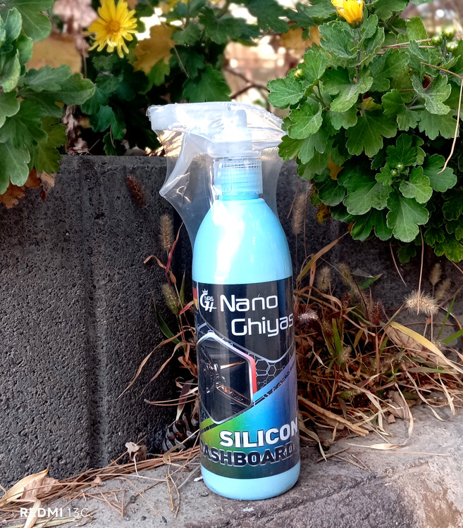 خرید واکس سیلیکونی خودرو