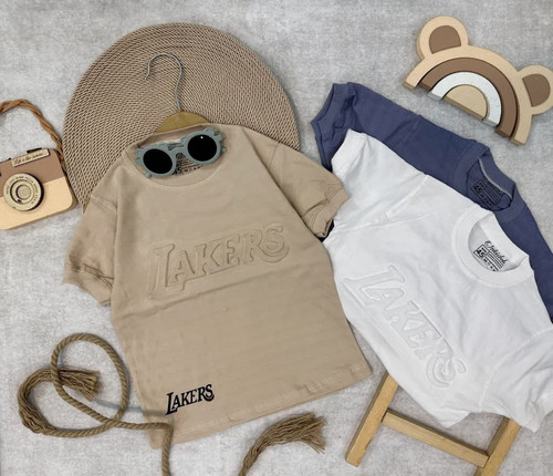 خرید تیشرت تک پسرانه چاپ برجسته لیکرز جنس پنبه ارزان وباکیفیت